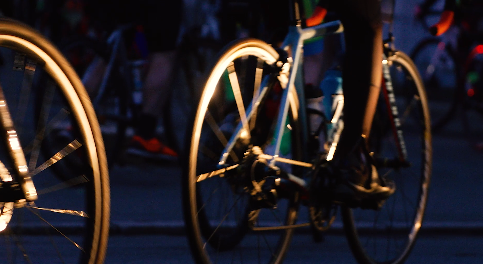 image issue d un reportage evenement sportif paris Roubaix avec coureur cycliste